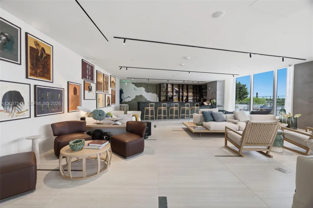 1400 BISCAYNE BLVD #4604C Miami, FL 33132