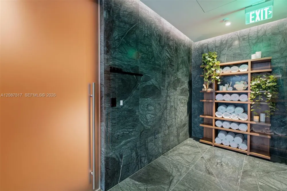 1400 BISCAYNE BLVD #4604C Miami, FL 33132