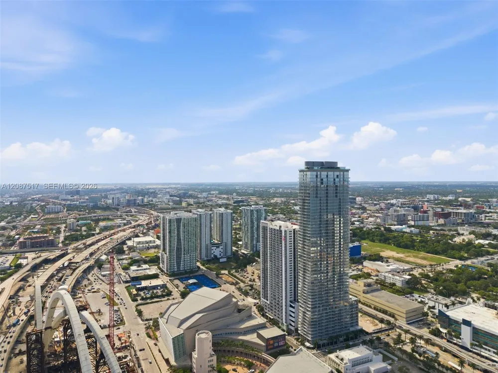 1400 BISCAYNE BLVD #4604C Miami, FL 33132