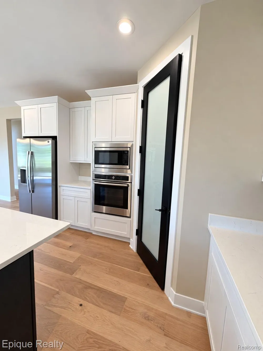 29736 Red Fox Lane Chesterfield Township, MI 48047