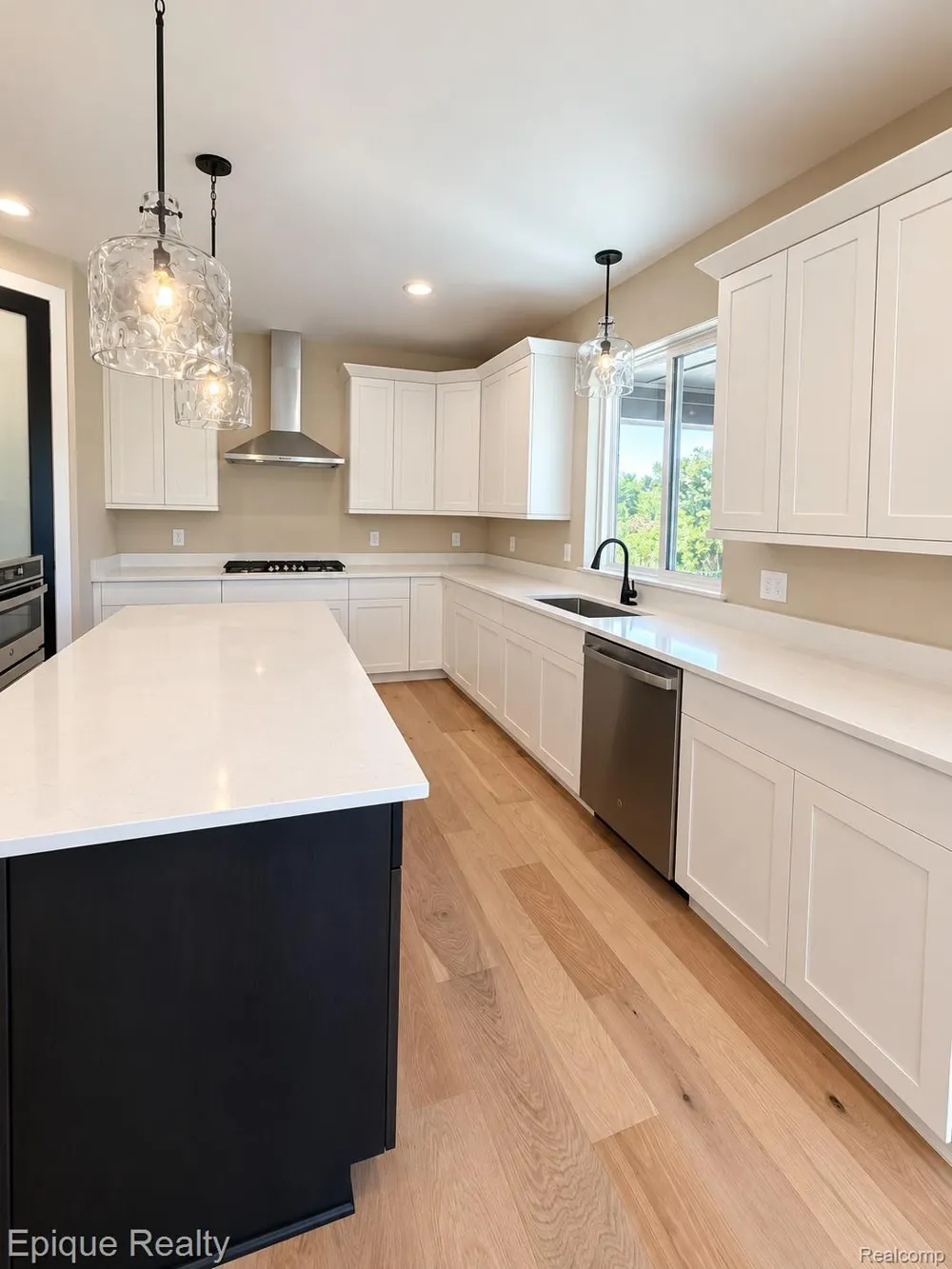29736 Red Fox Lane Chesterfield Township, MI 48047