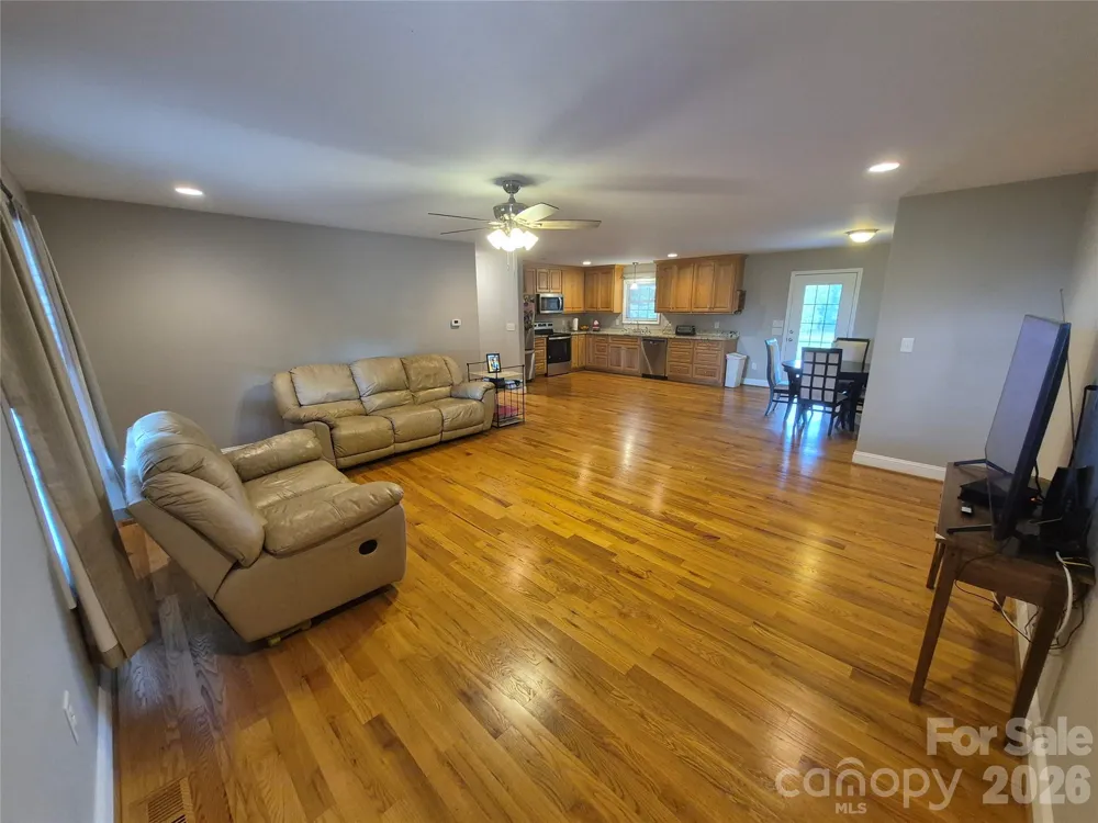 2306 Buffalo Shoals Road Lincolnton, NC 28092