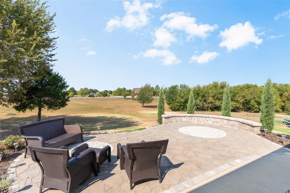 15490 21st East Avenue Skiatook, OK 74070