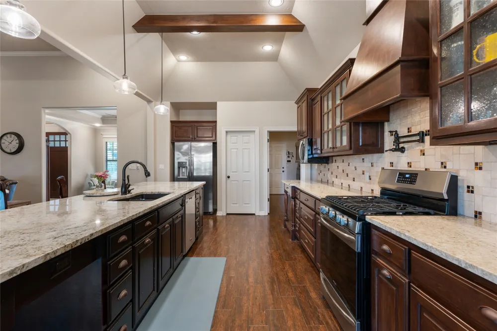 15490 21st East Avenue Skiatook, OK 74070