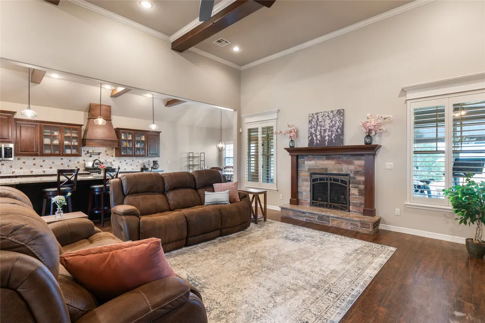 15490 21st East Avenue Skiatook, OK 74070