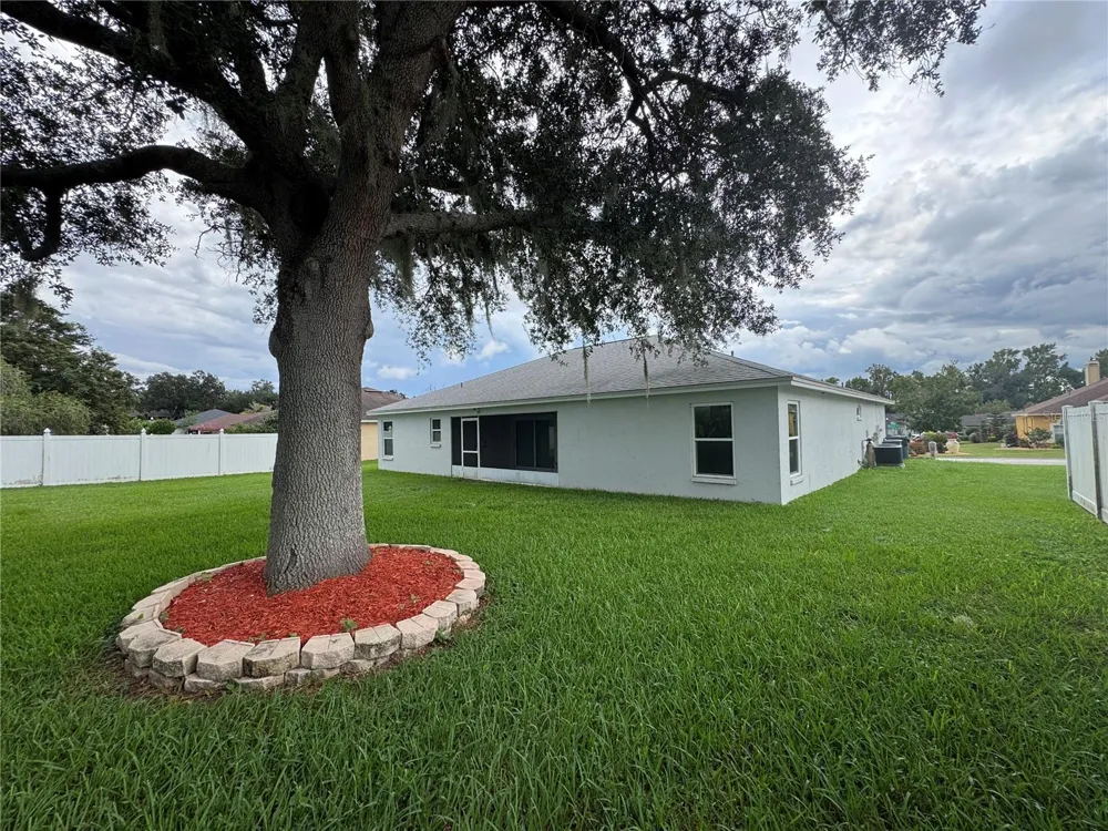 2851 BLUSH DRIVE Lakeland, FL 33813