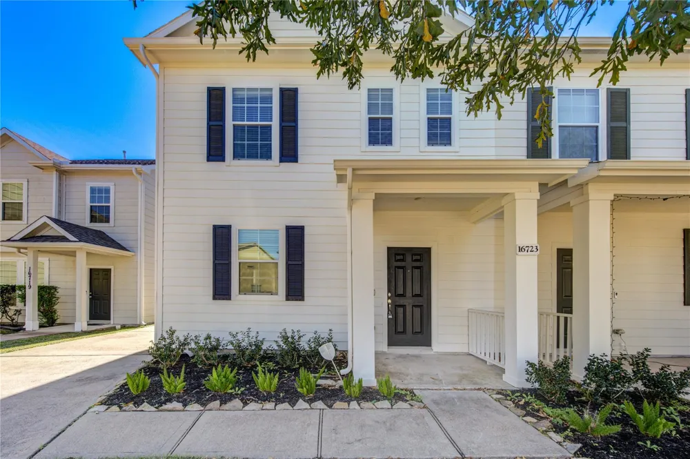 16723 Mammoth Springs Drive Houston, TX 77095