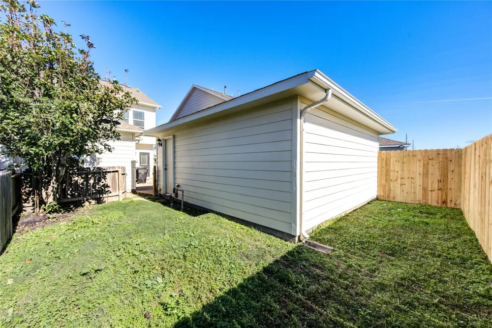 16723 Mammoth Springs Drive Houston, TX 77095
