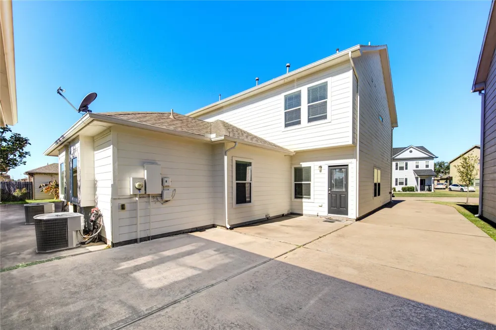 16723 Mammoth Springs Drive Houston, TX 77095