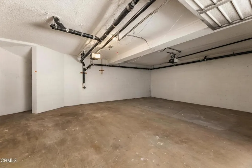 477 S Euclid Avenue #E Pasadena, CA 91101