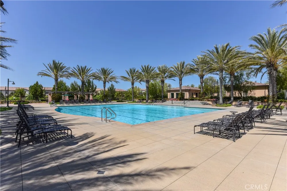 126 Saybrook Irvine, CA 92620