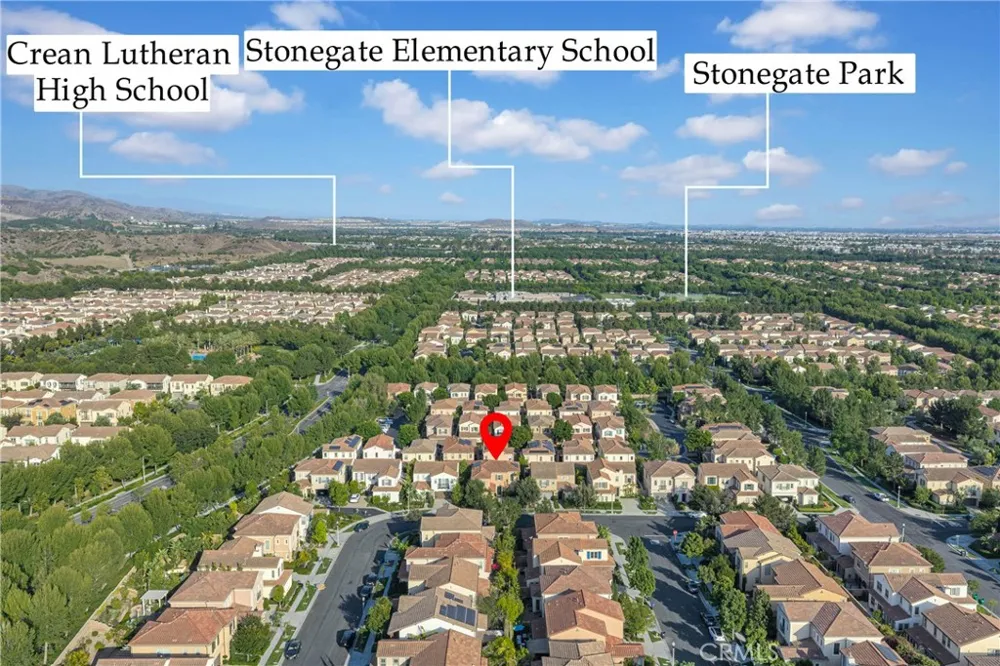 126 Saybrook Irvine, CA 92620