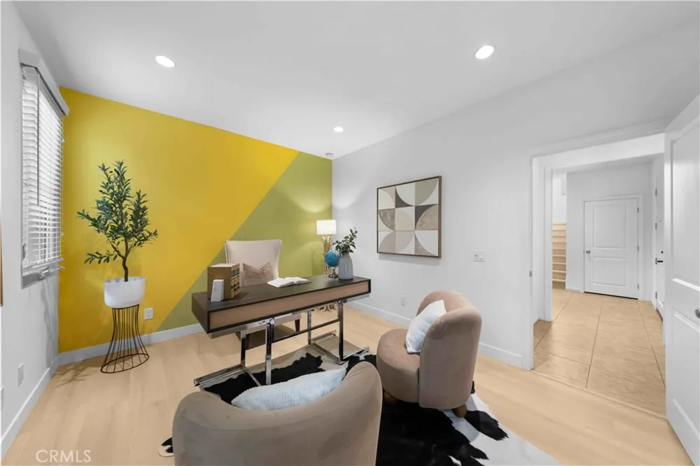126 Saybrook Irvine, CA 92620