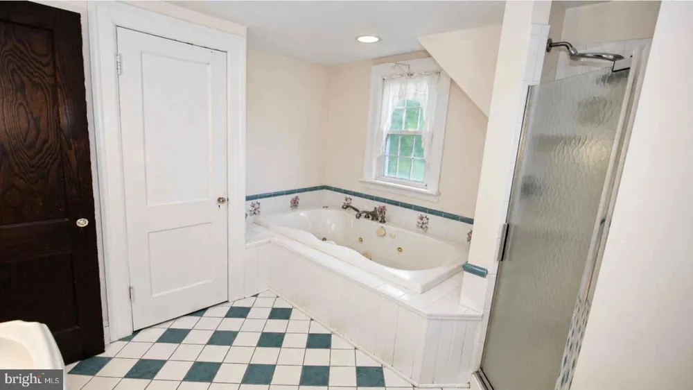 4101 NOTTINGHAM WAY Trenton, NJ 08690