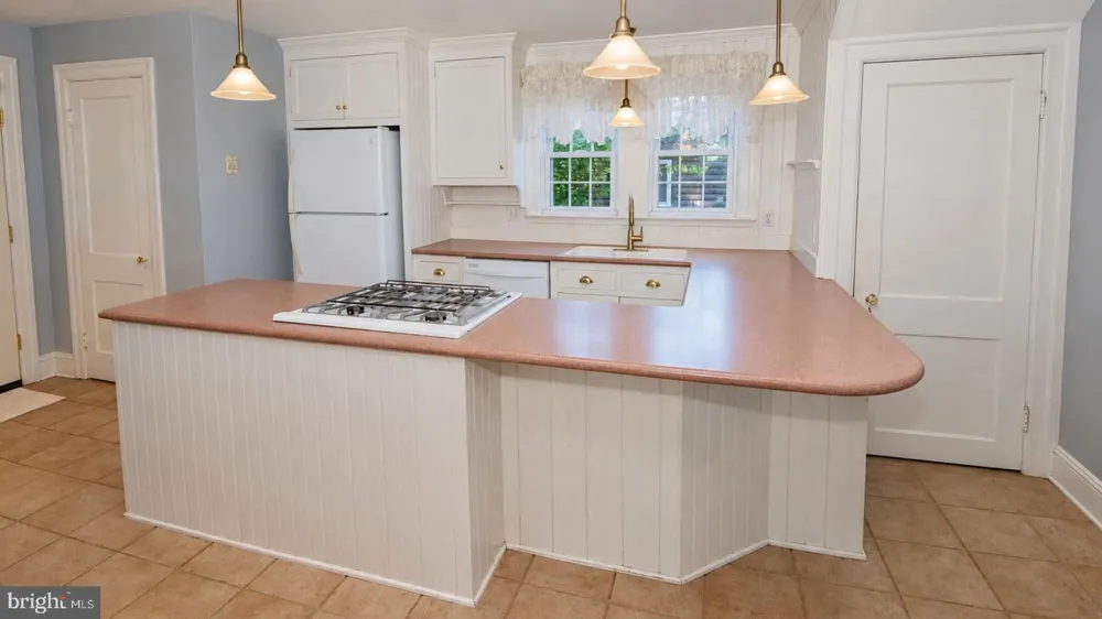 4101 NOTTINGHAM WAY Trenton, NJ 08690