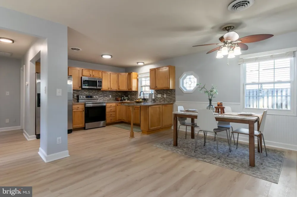 2109 SHORE DRIVE Edgewater, MD 21037
