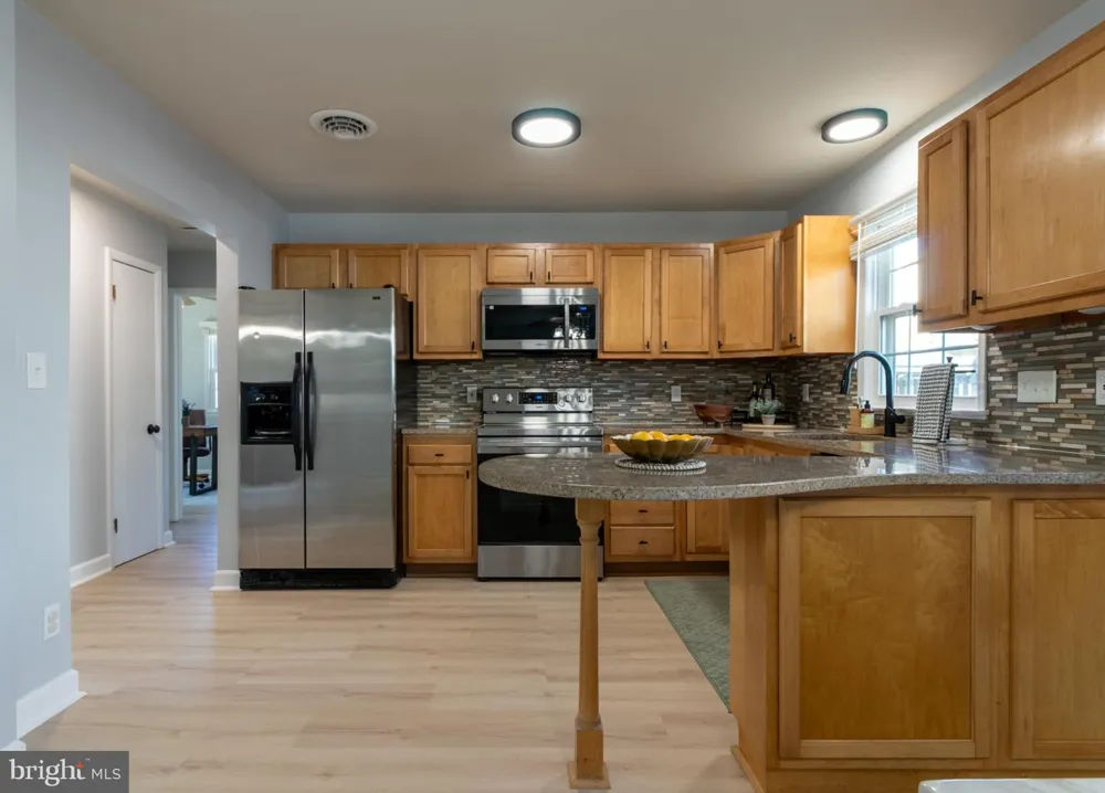 2109 SHORE DRIVE Edgewater, MD 21037