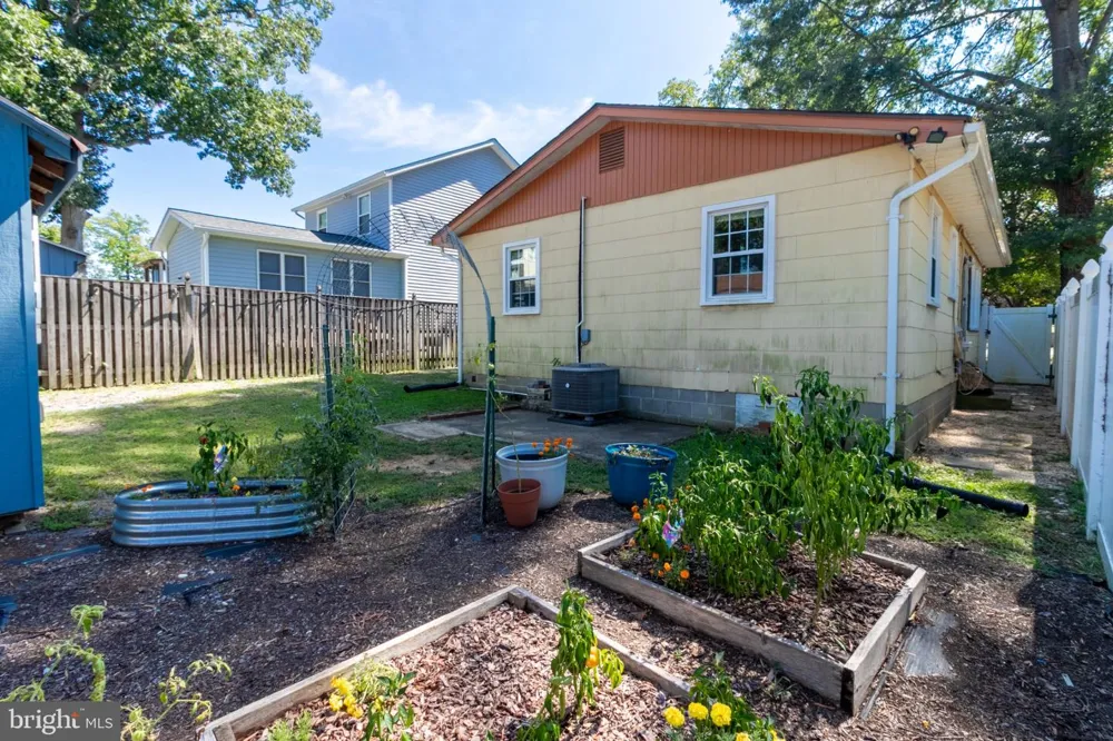 2109 SHORE DRIVE Edgewater, MD 21037