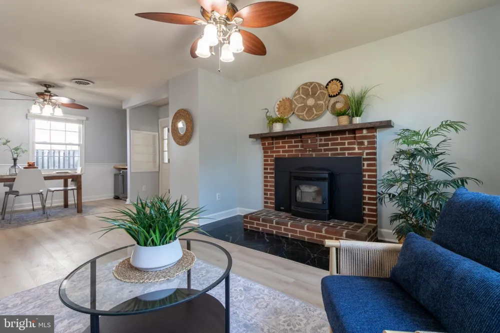 2109 SHORE DRIVE Edgewater, MD 21037