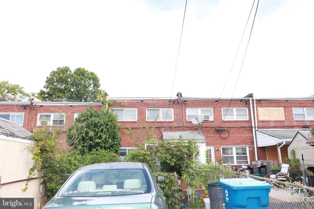 1350 MAPLE AVENUE Elsmere, DE 19805