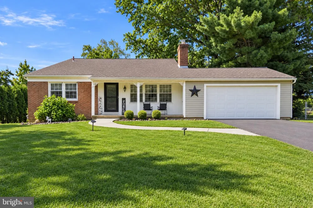 450 CITATION LANE Warminster, PA 18974