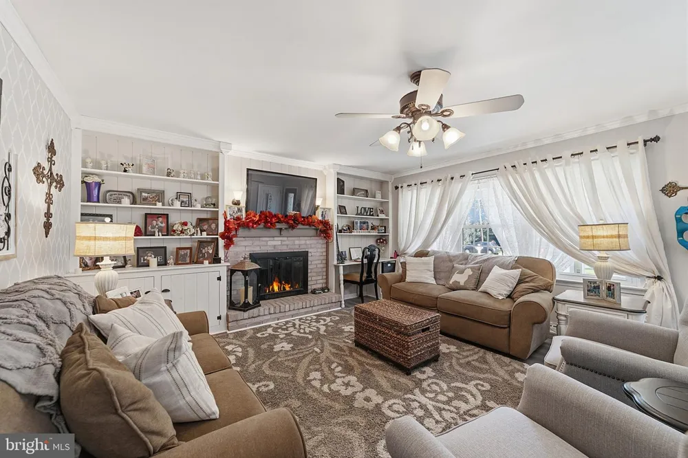 450 CITATION LANE Warminster, PA 18974