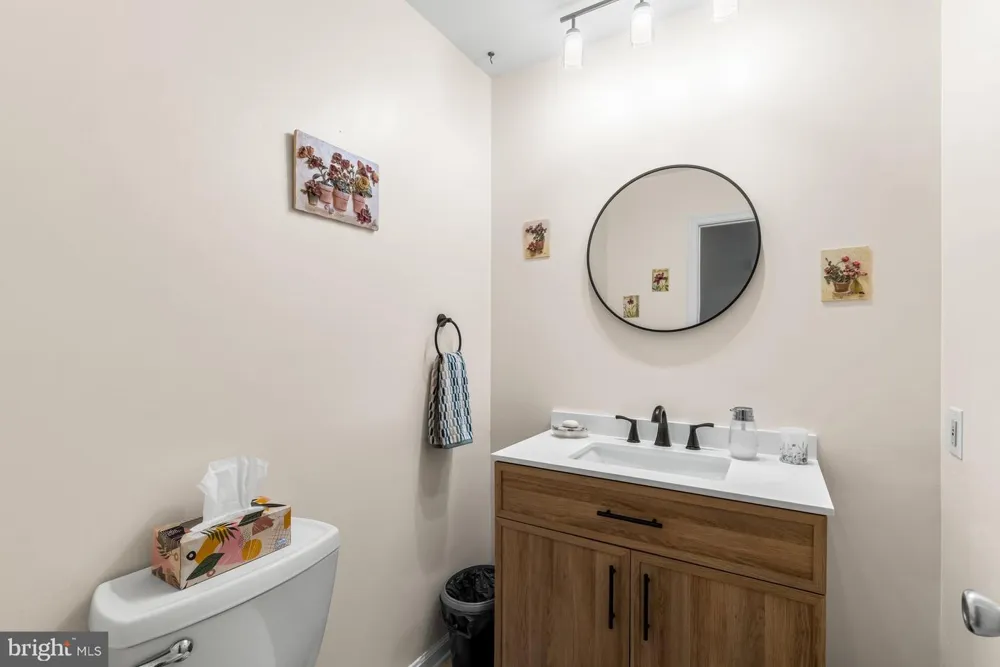 409 CAMBRIDGE COURT Palmyra, PA 17078