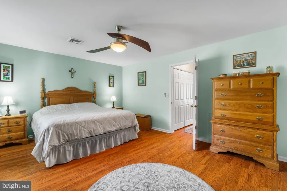 409 CAMBRIDGE COURT Palmyra, PA 17078