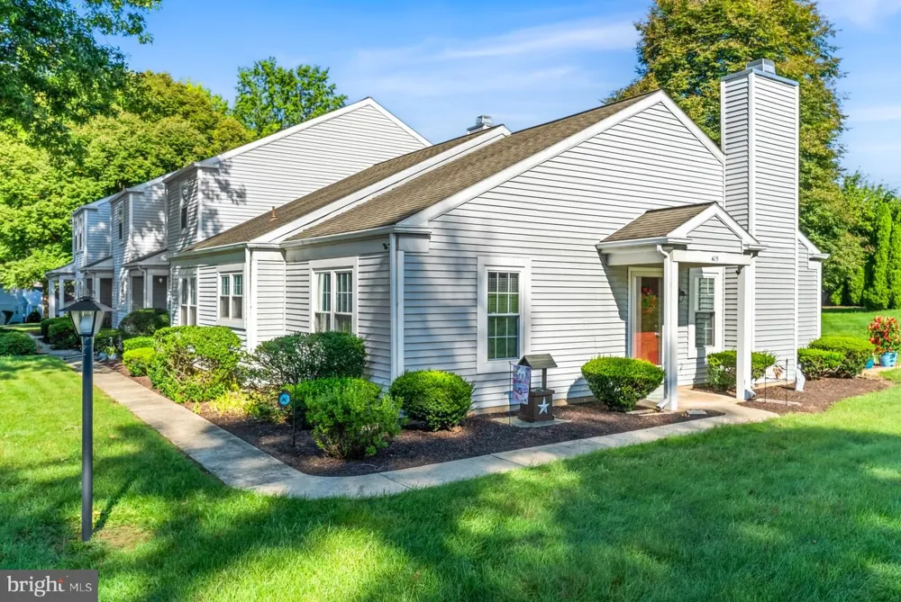 409 CAMBRIDGE COURT Palmyra, PA 17078