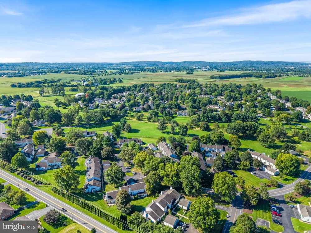 409 CAMBRIDGE COURT Palmyra, PA 17078