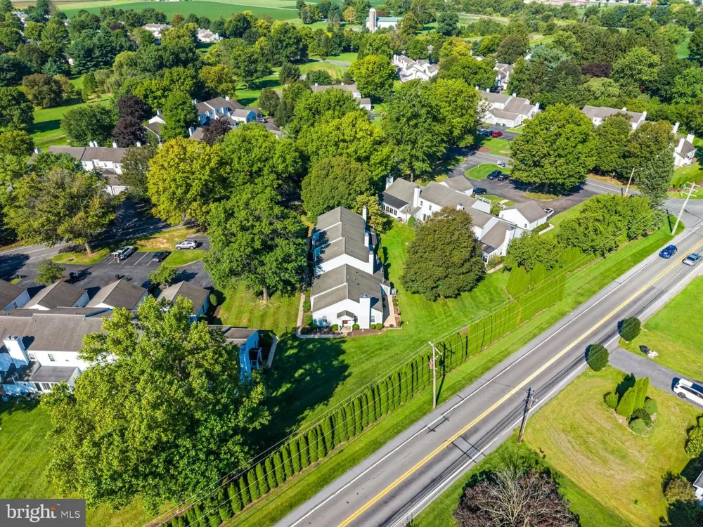 409 CAMBRIDGE COURT Palmyra, PA 17078