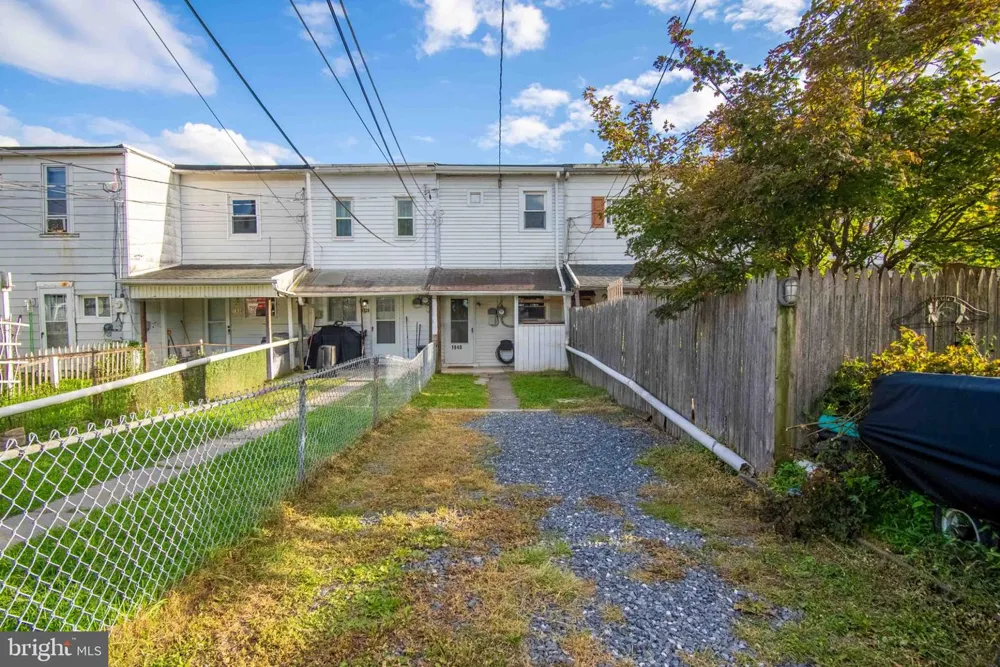 1940 GLENDALE AVENUE Bethlehem, PA 18018
