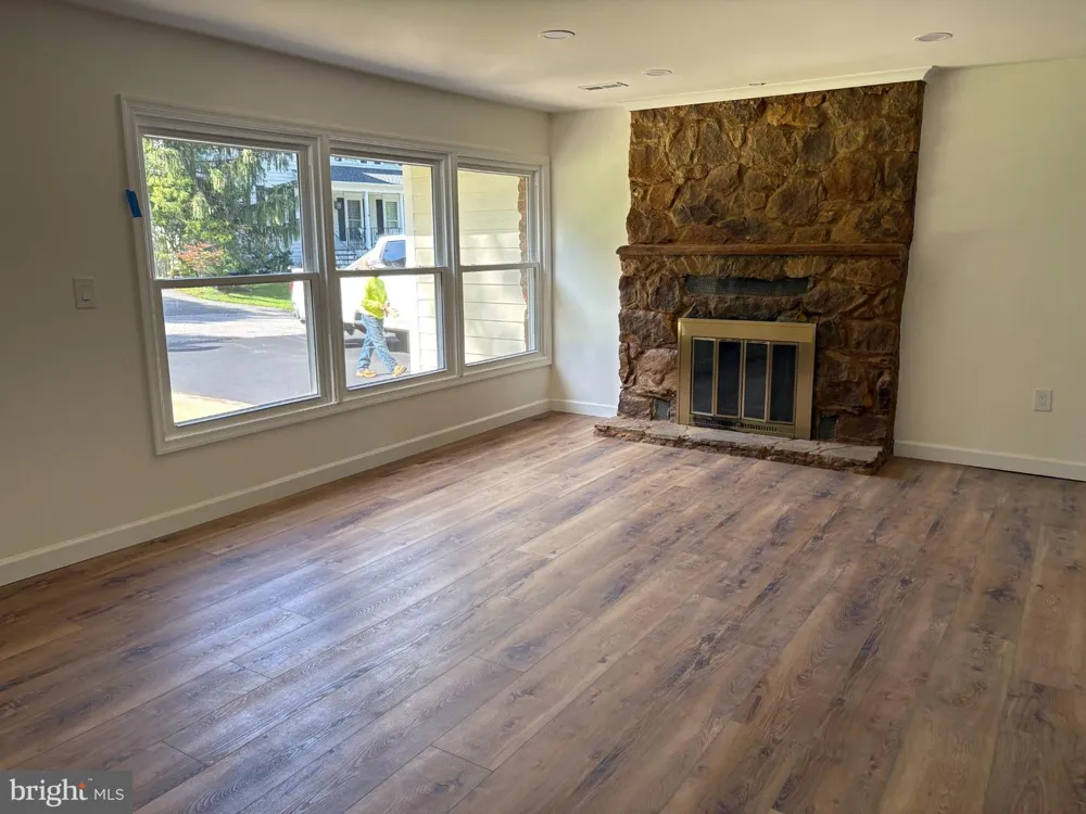 700 MILLER ROAD Annapolis, MD 21401