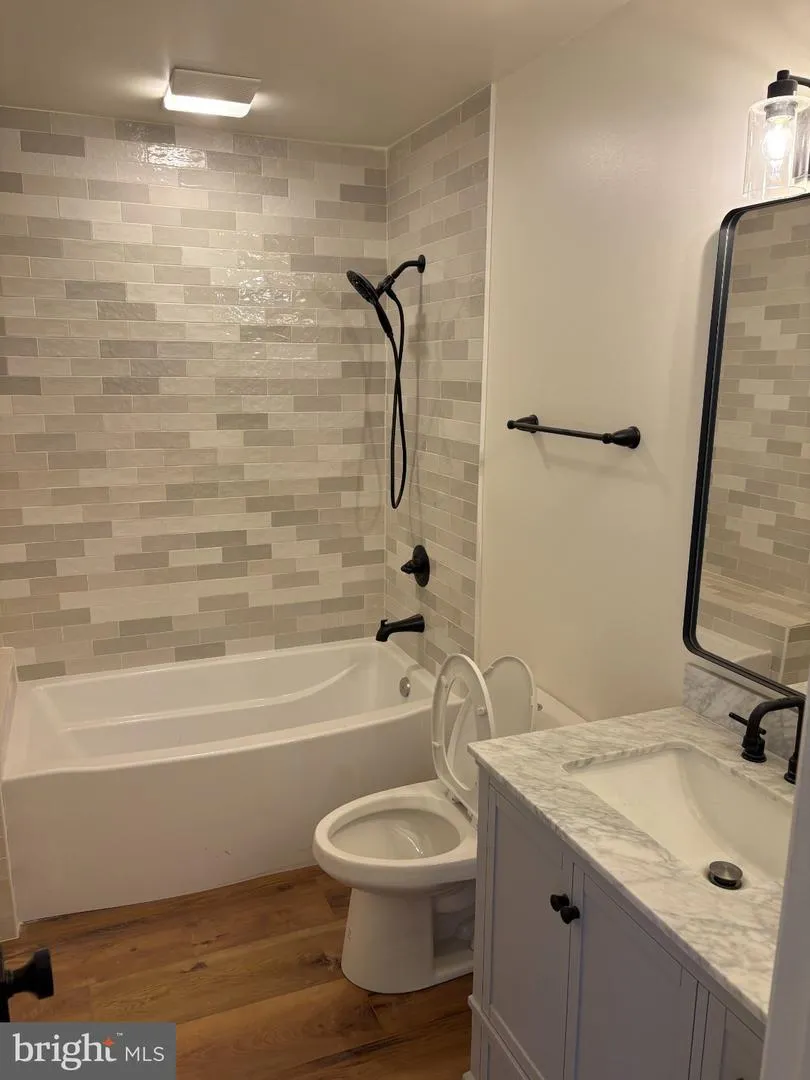 700 MILLER ROAD Annapolis, MD 21401