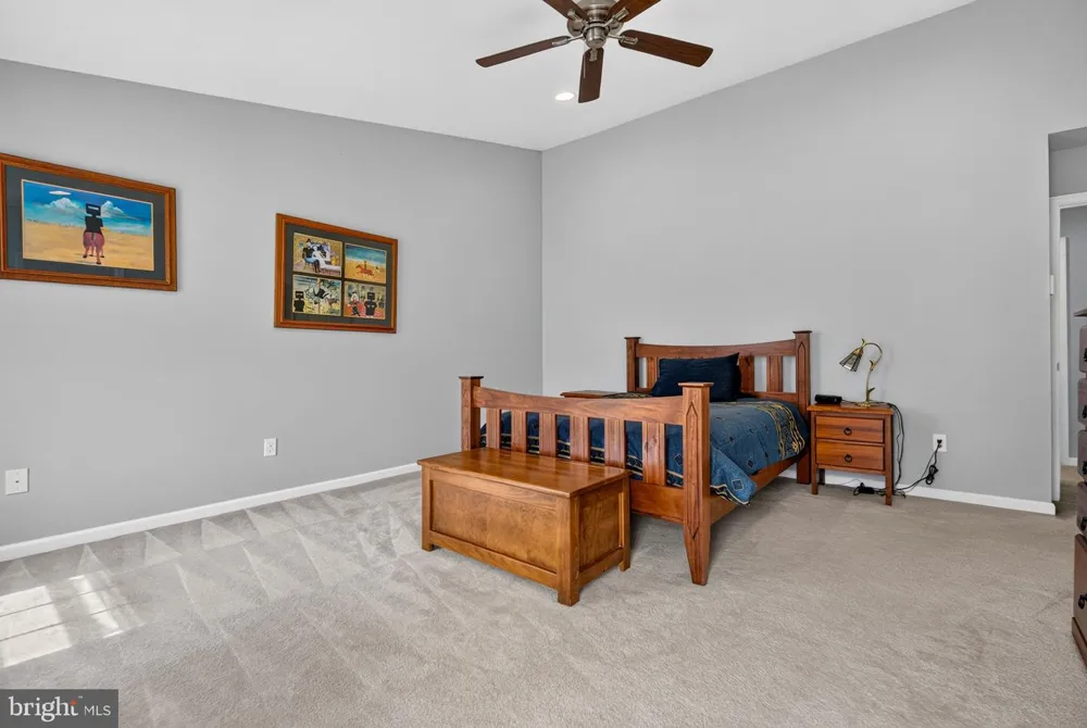 132 HELEN DRIVE Cinnaminson, NJ 08077