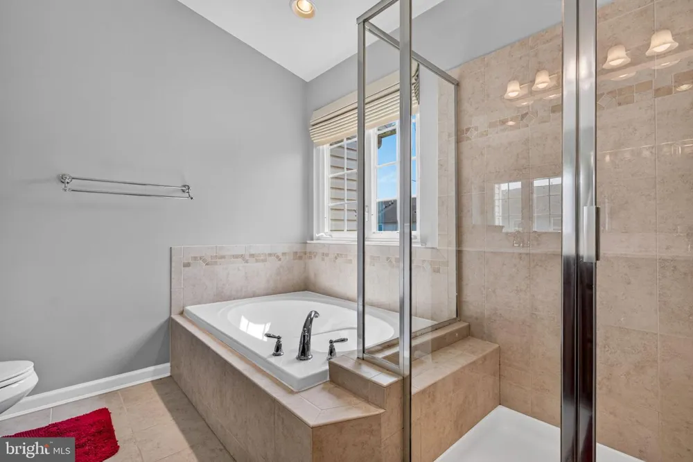 132 HELEN DRIVE Cinnaminson, NJ 08077