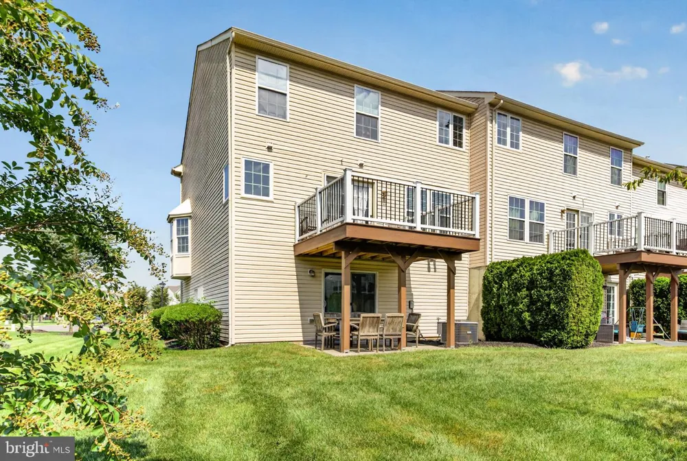 132 HELEN DRIVE Cinnaminson, NJ 08077