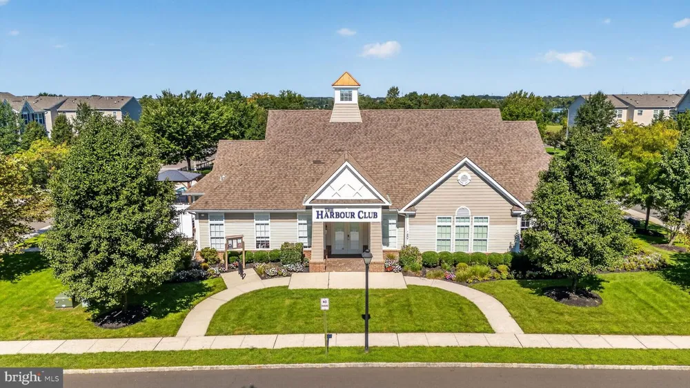 132 HELEN DRIVE Cinnaminson, NJ 08077