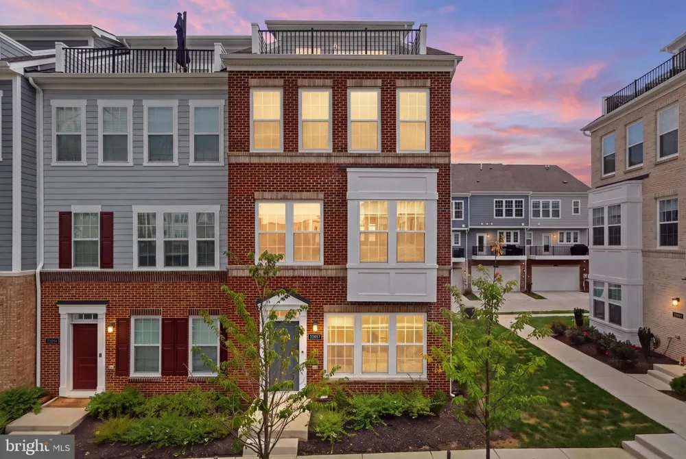 10817 CEDAR AVENUE Fairfax, VA 22030