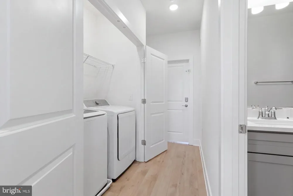 10817 CEDAR AVENUE Fairfax, VA 22030