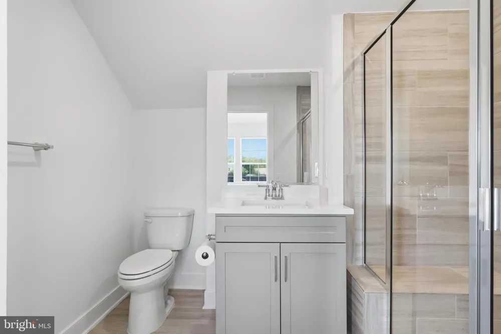 10817 CEDAR AVENUE Fairfax, VA 22030