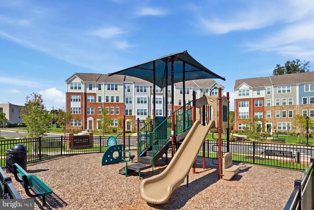 10817 CEDAR AVENUE Fairfax, VA 22030