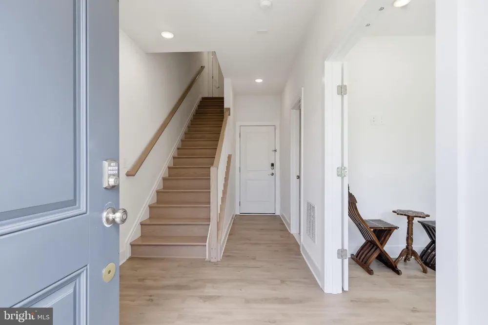 10817 CEDAR AVENUE Fairfax, VA 22030
