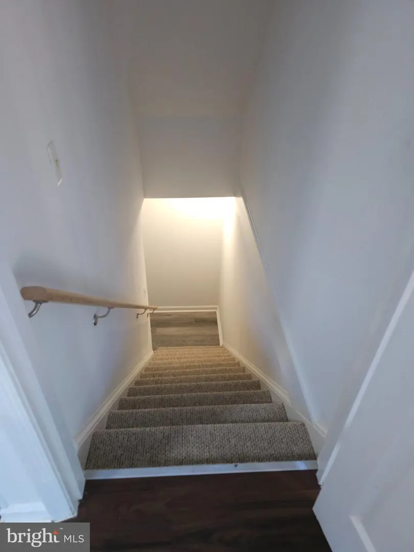 13824 POPLAR TREE ROAD Chantilly, VA 20151