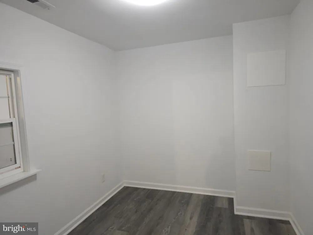 13824 POPLAR TREE ROAD Chantilly, VA 20151