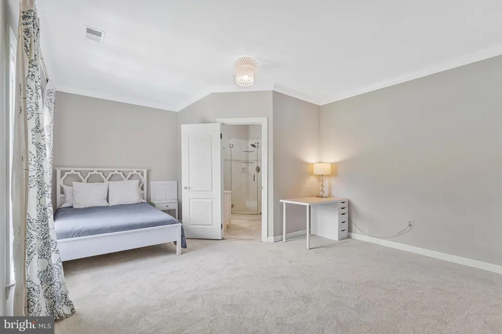 10875 PATOWMACK DRIVE Great Falls, VA 22066