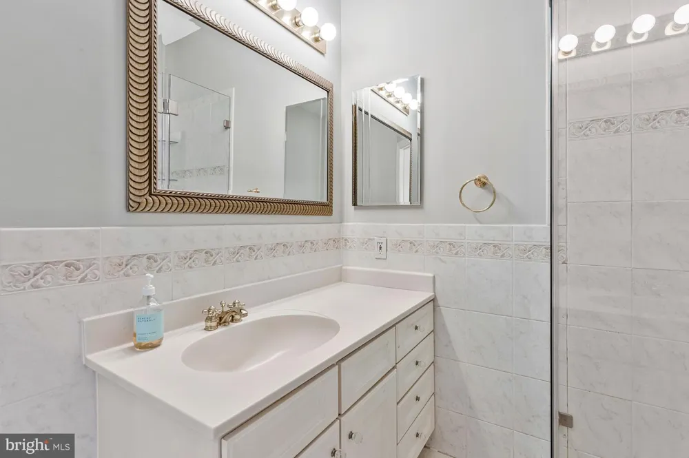 10875 PATOWMACK DRIVE Great Falls, VA 22066