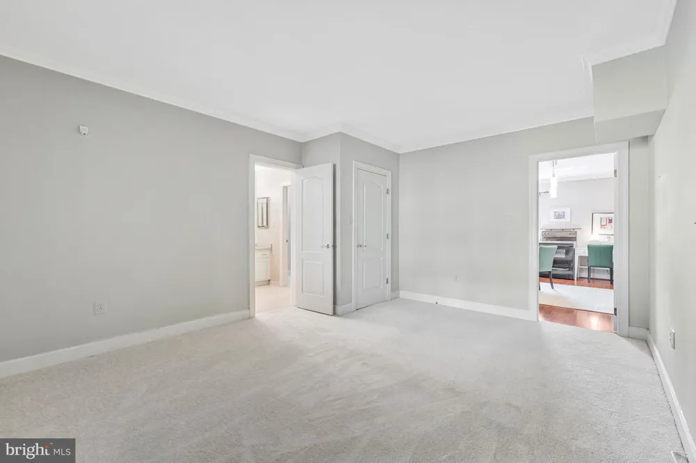 10875 PATOWMACK DRIVE Great Falls, VA 22066