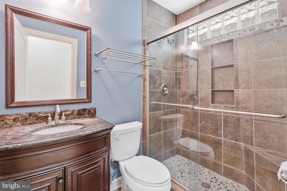 10875 PATOWMACK DRIVE Great Falls, VA 22066