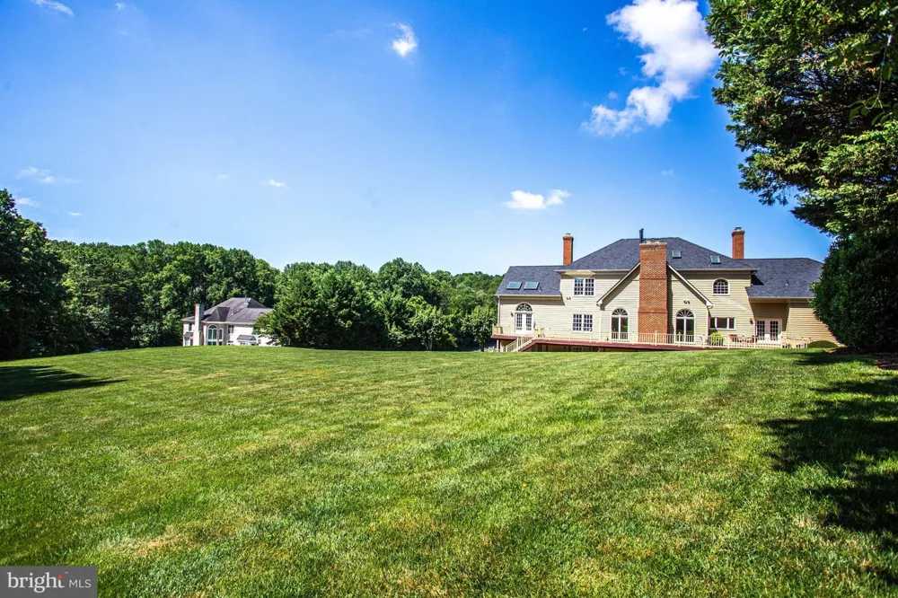 10875 PATOWMACK DRIVE Great Falls, VA 22066